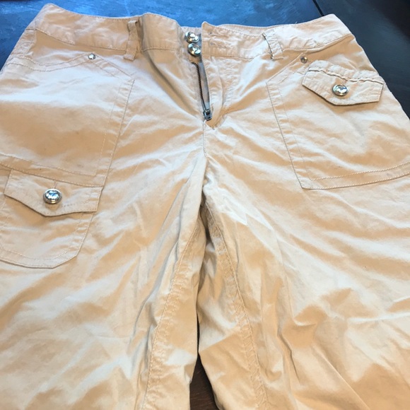 Capris - Picture 2 of 2